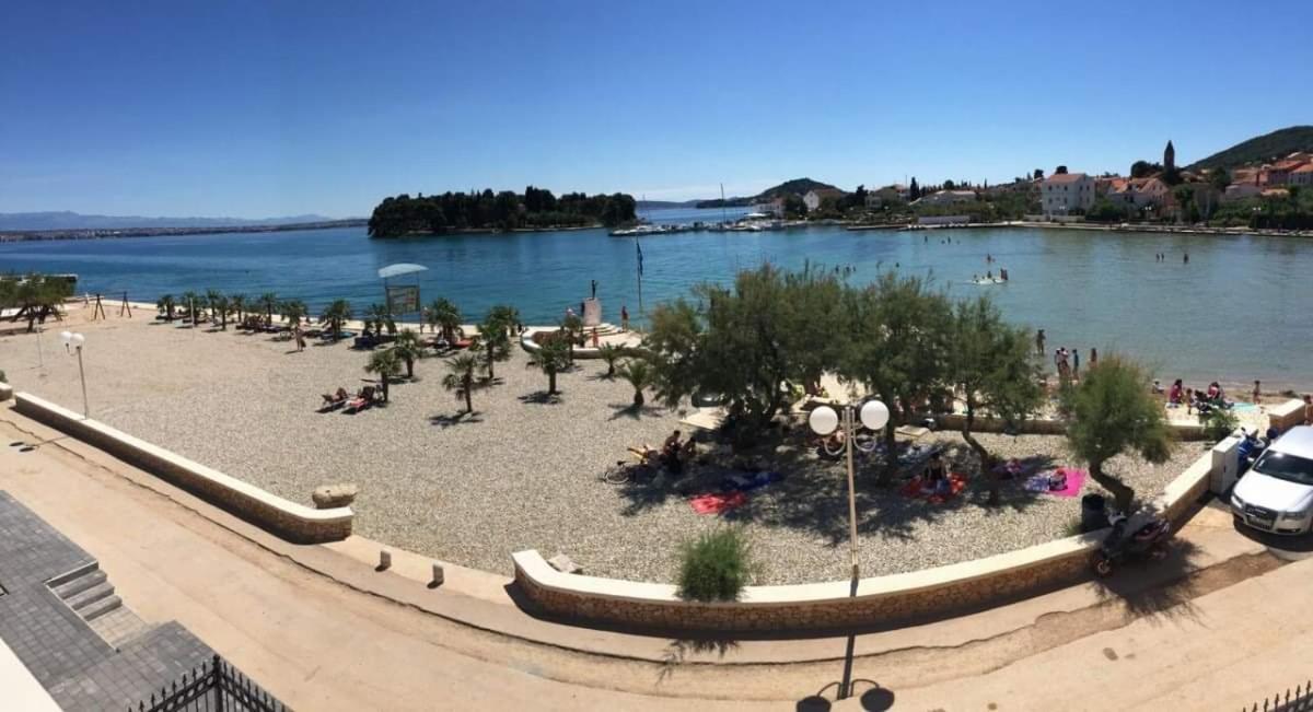 Apartmani Maria Preko Bagian luar foto